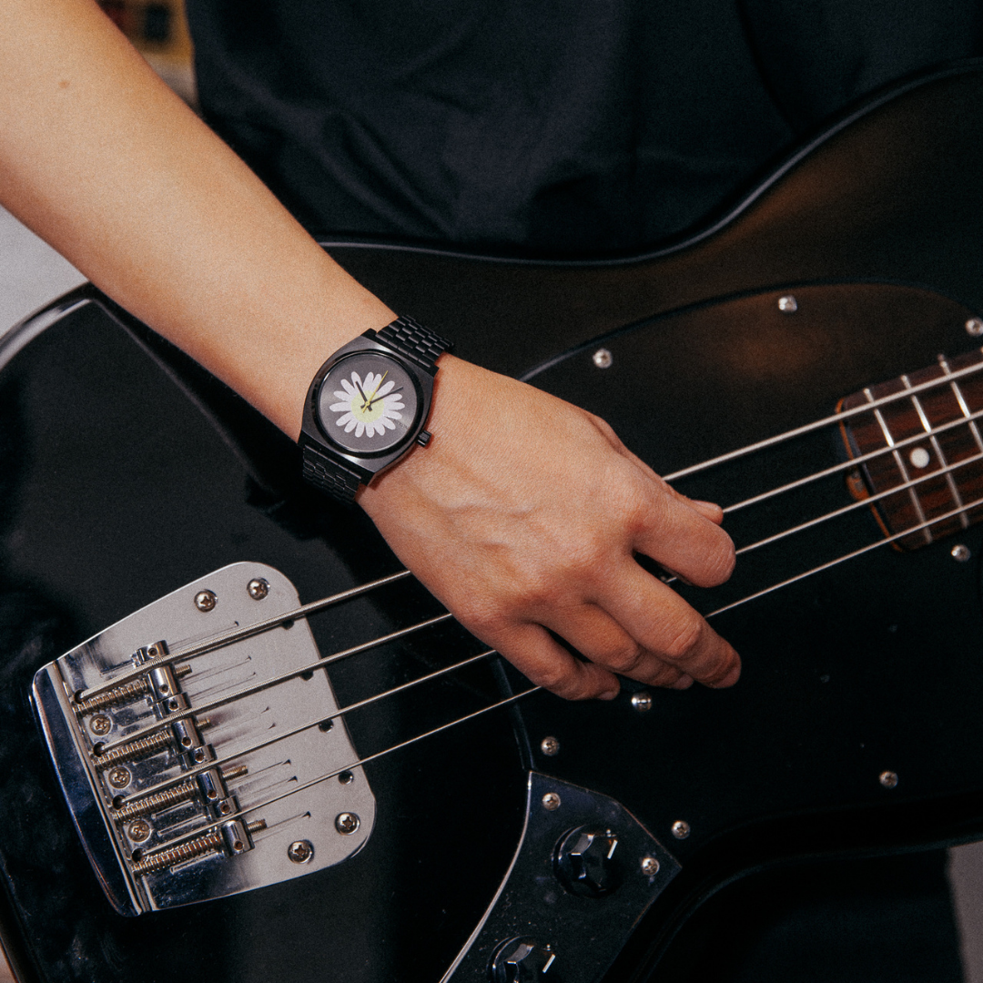 Time Teller All Black Flower