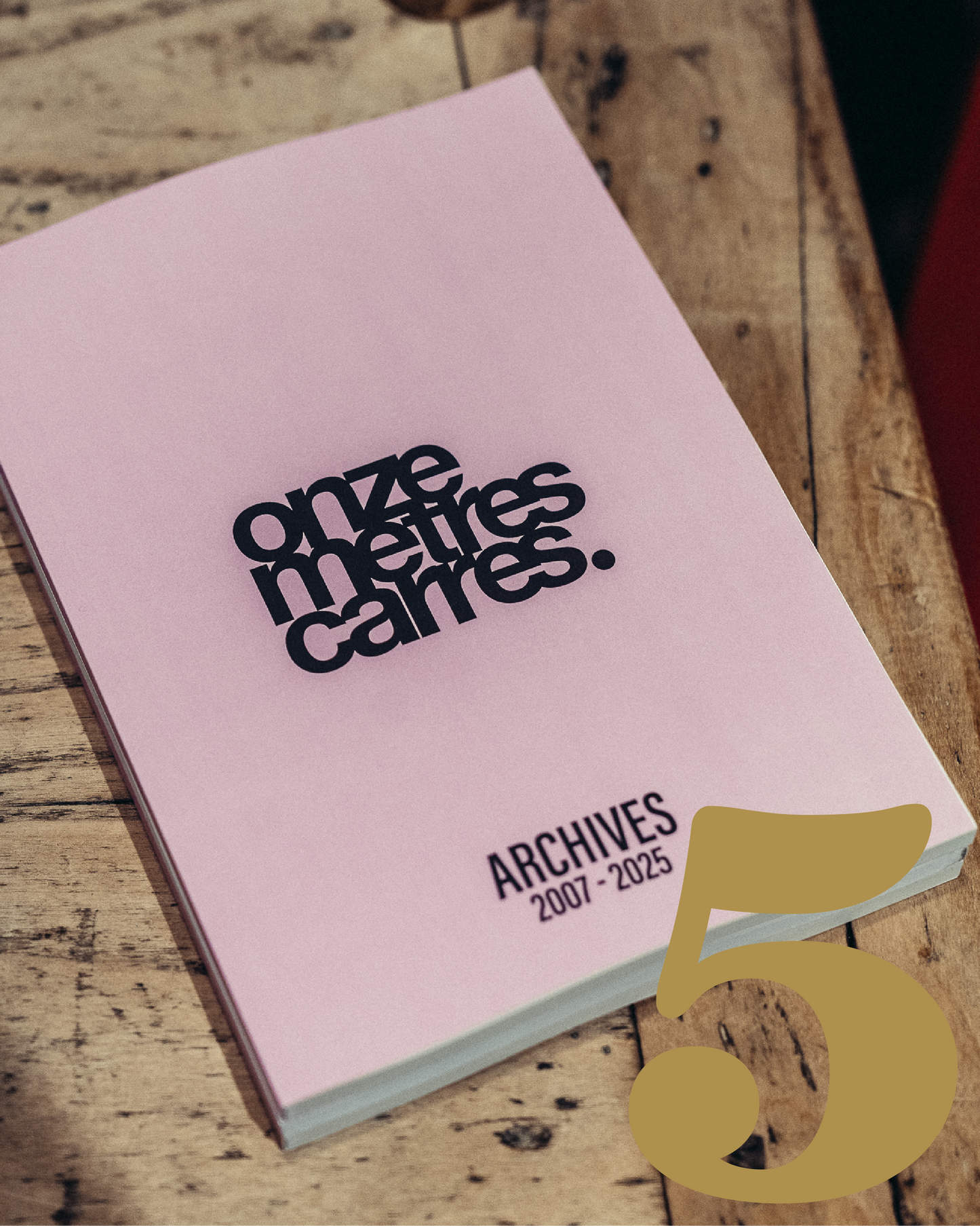 CASE 5 - BOOK ARCHIVES