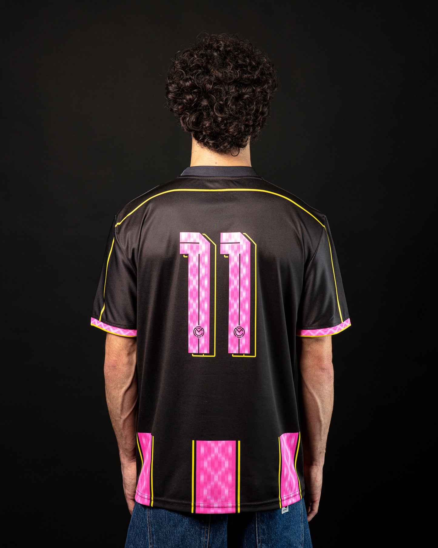 Maillot de football noir