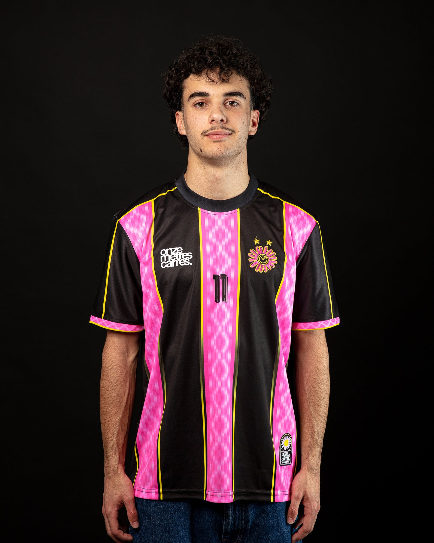 Maillot de football noir